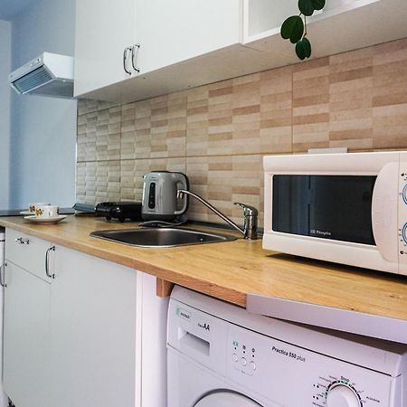 Modern Studio Close To The Beach With Pool 拉克鲁斯 外观 照片