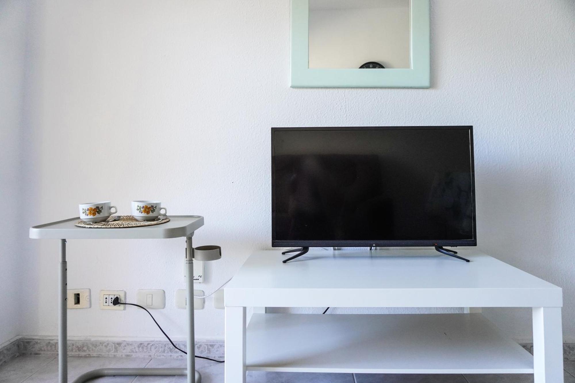 Modern Studio Close To The Beach With Pool 拉克鲁斯 外观 照片