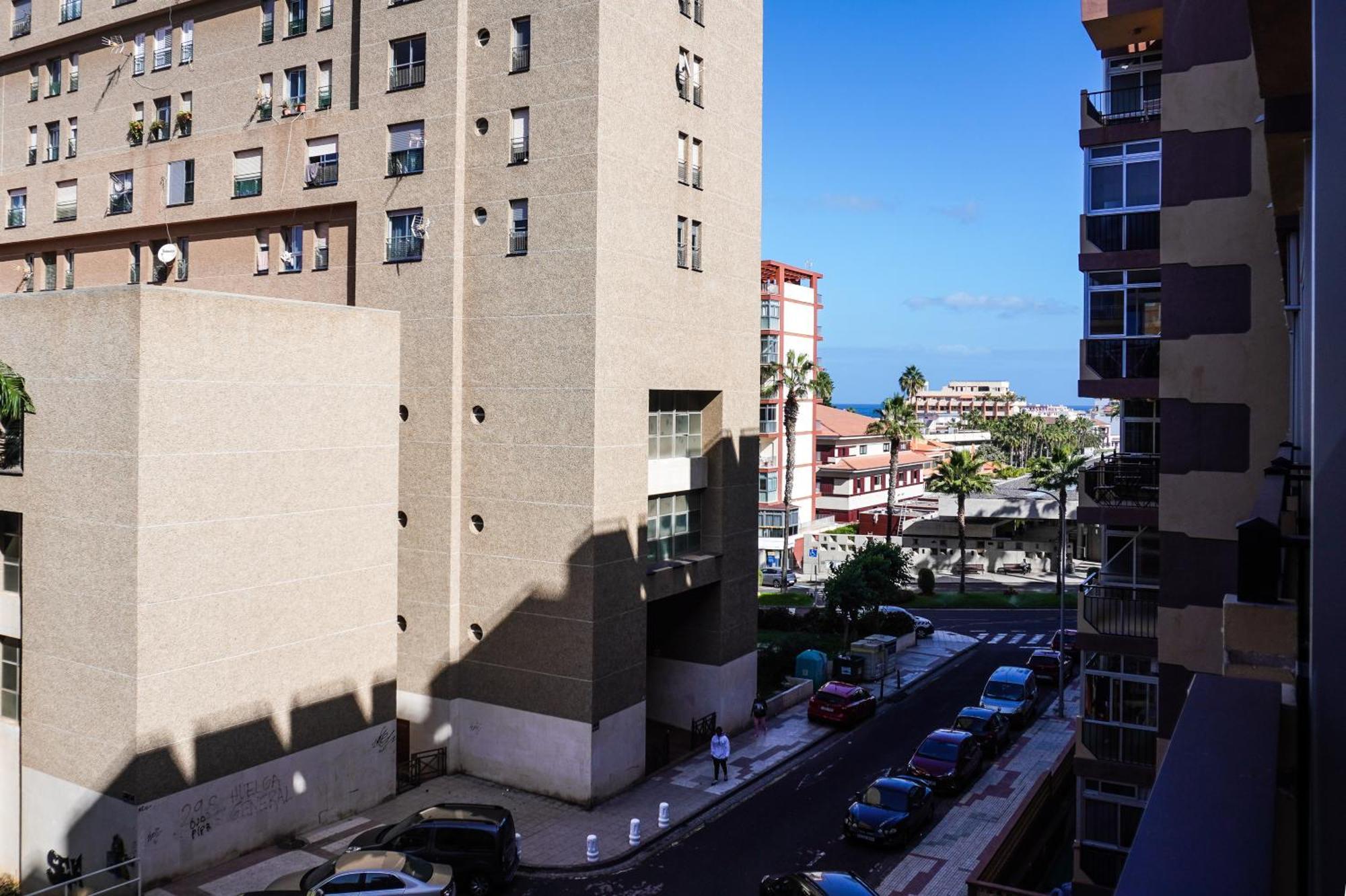 Modern Studio Close To The Beach With Pool 拉克鲁斯 外观 照片