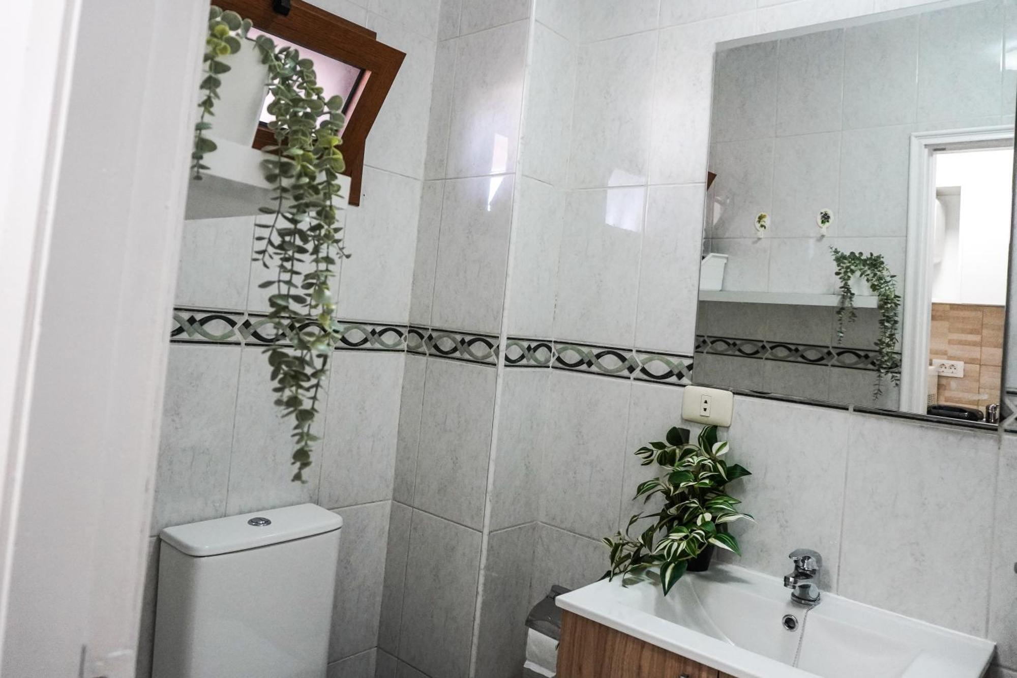 Modern Studio Close To The Beach With Pool 拉克鲁斯 外观 照片