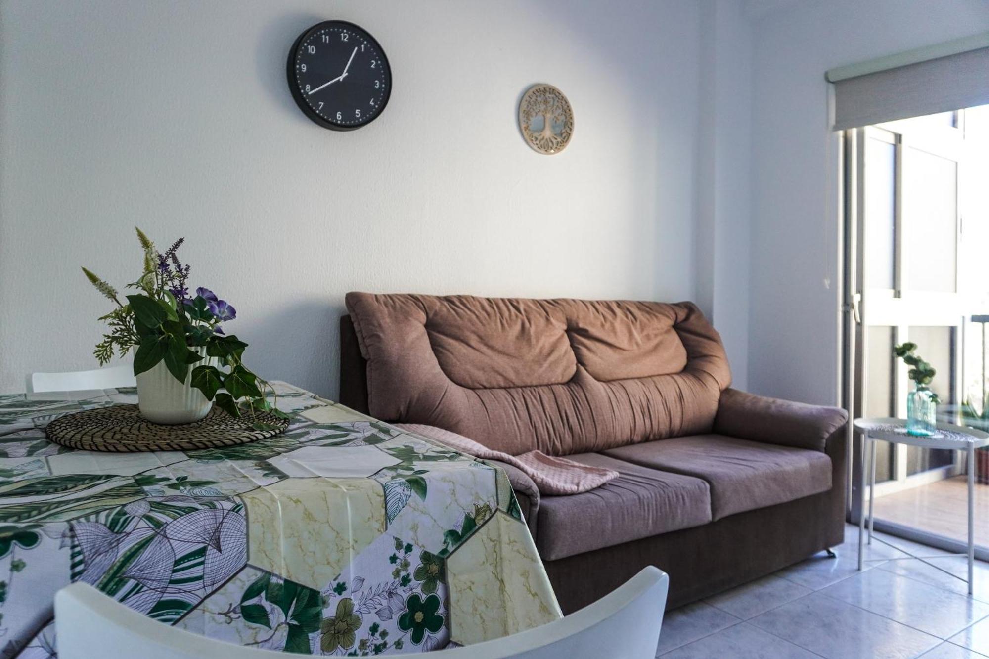 Modern Studio Close To The Beach With Pool 拉克鲁斯 外观 照片